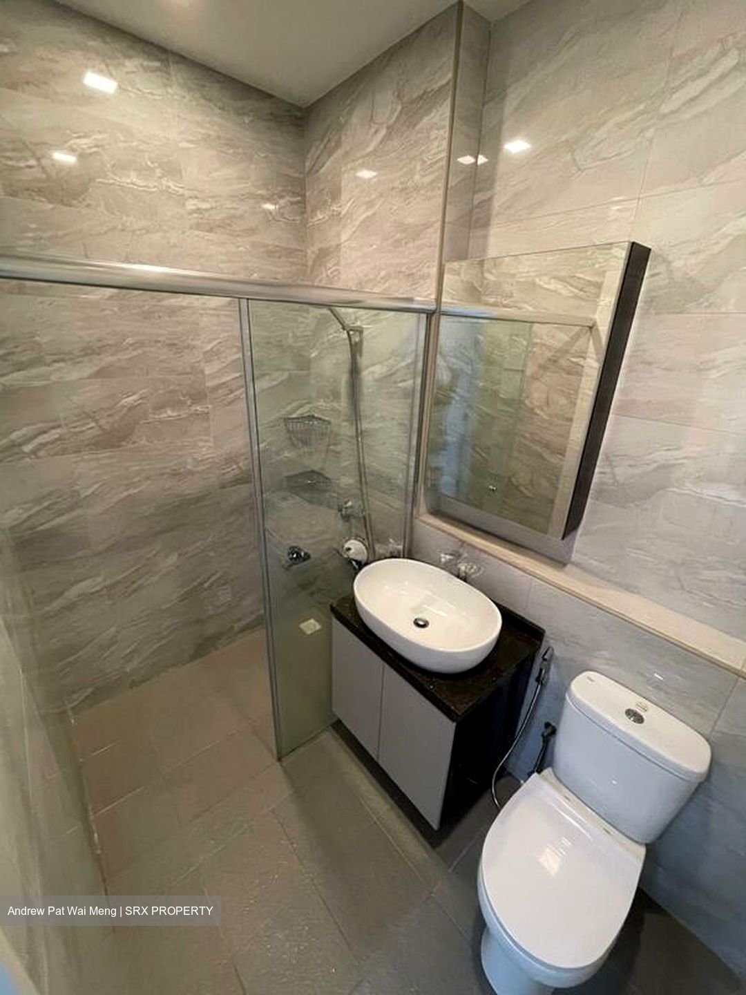 Kensington Park Drive (D19), Terrace #497864811